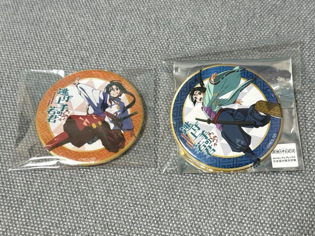 逃げ上手の若君 TSUTAYA 缶バッジ 時行 29点 逃げ上手の若君 北条時行 TSUTAYA ホログラム缶バッジ - メルカリ